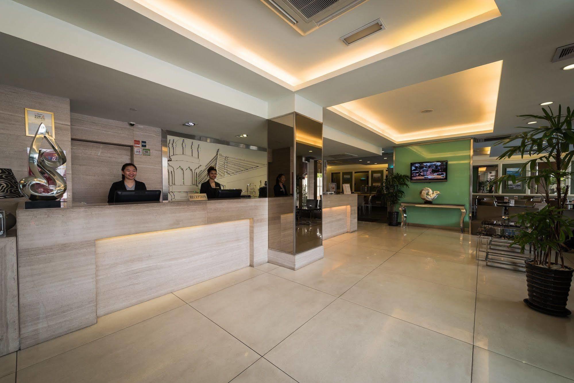 Hotel Sentral Georgetown @ City Centre George Town Exterior foto